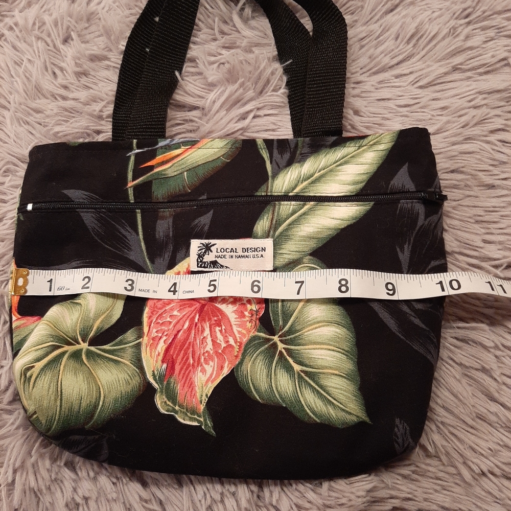 Local Design Made In Hawaii Tote/Purse - Picture 3 of 9